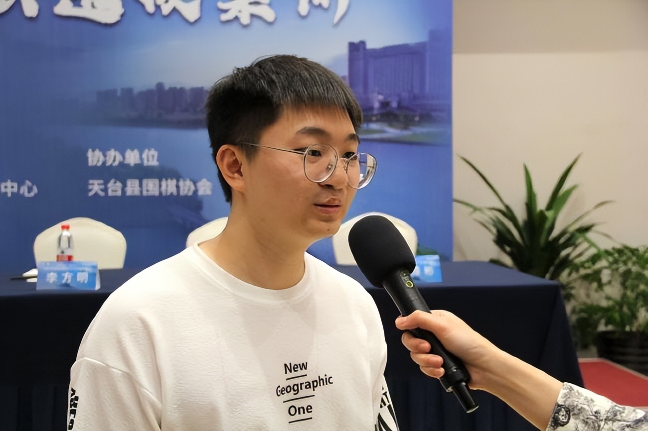 俞斌中国围棋队总教练,俞斌亚洲杯决赛