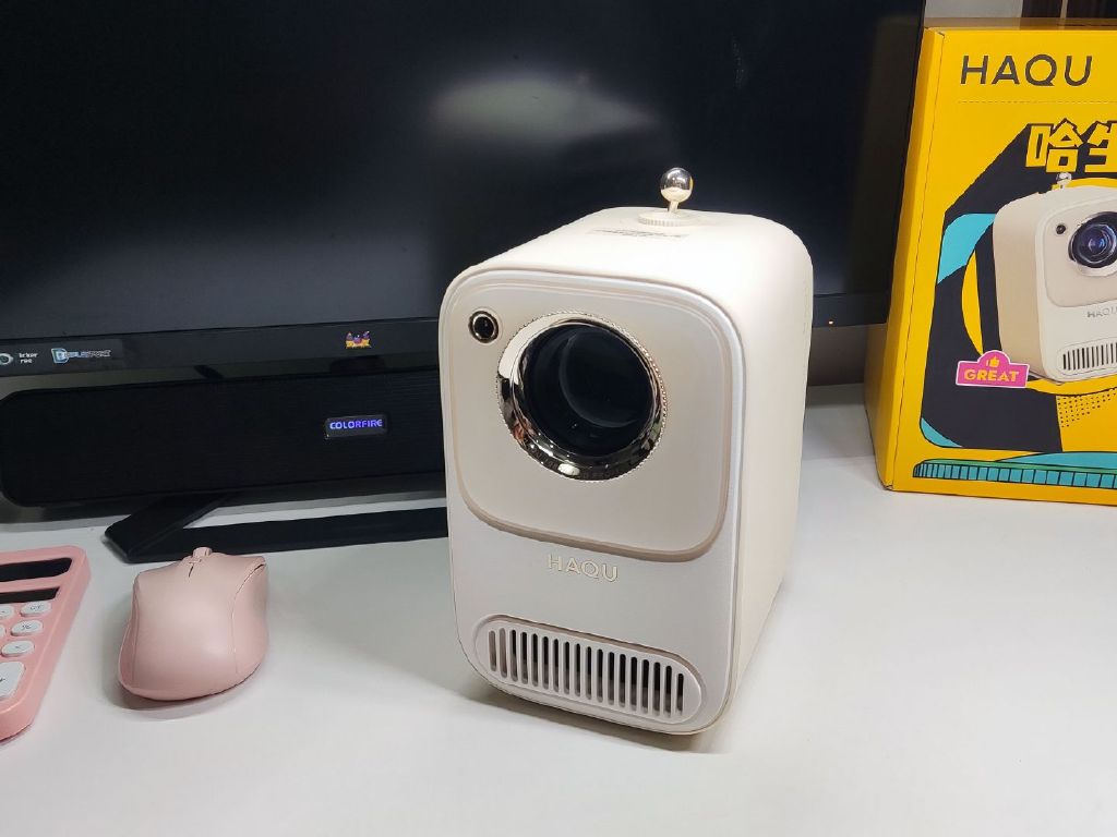 哈趣投影h2投影仪测评,千元投影玩转潮流尽在哈趣h2