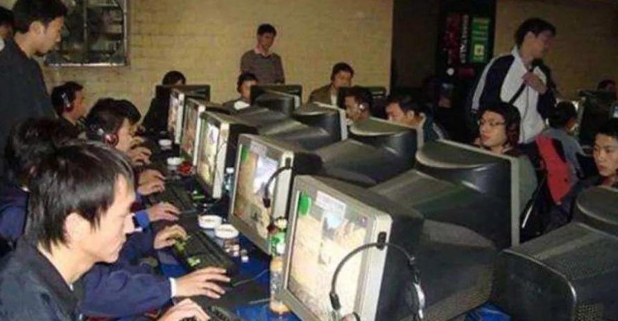 网吧逐渐退出市场的真实原因,曾经风靡一时的网吧现在为何倒闭