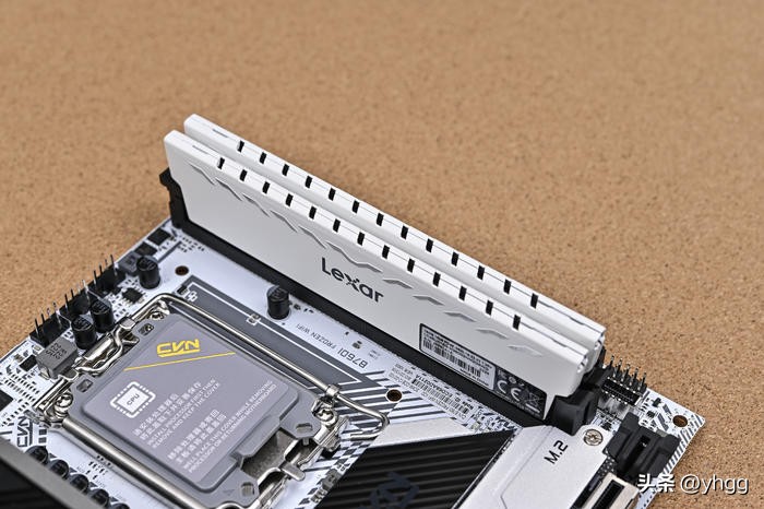 七彩虹影驰b460m,七彩虹b760i显卡