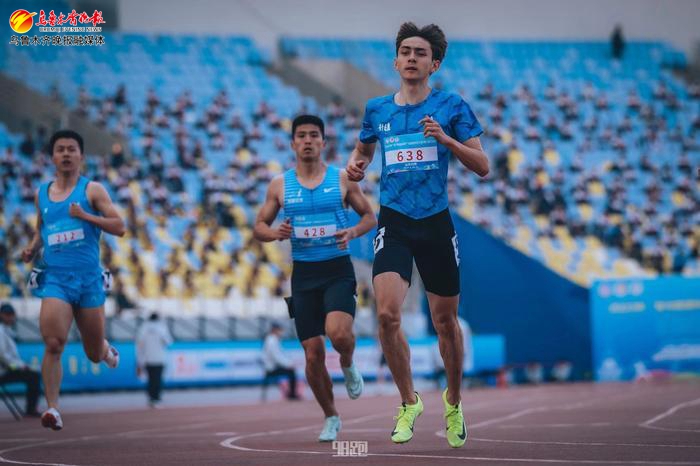 17岁小伙20天内两破全国纪录,17岁小伙打破世界纪录完整版