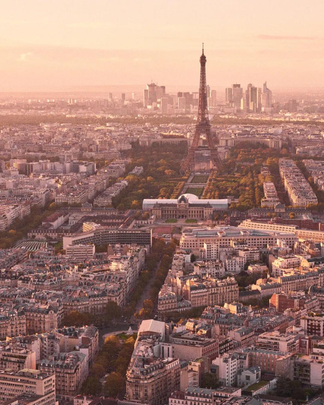 法国巴黎十二大,巴黎是法国的首都