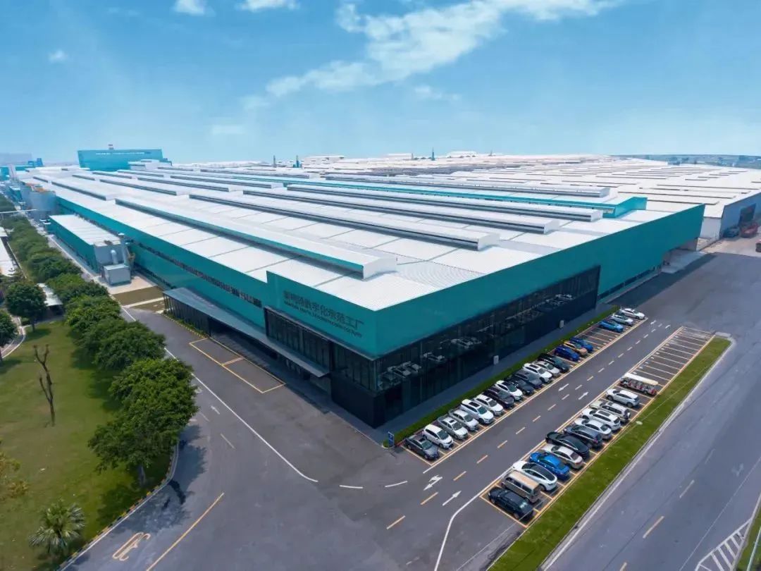 仿古赛道第一潮牌，凭什么在陶瓷行业内卷中突围？