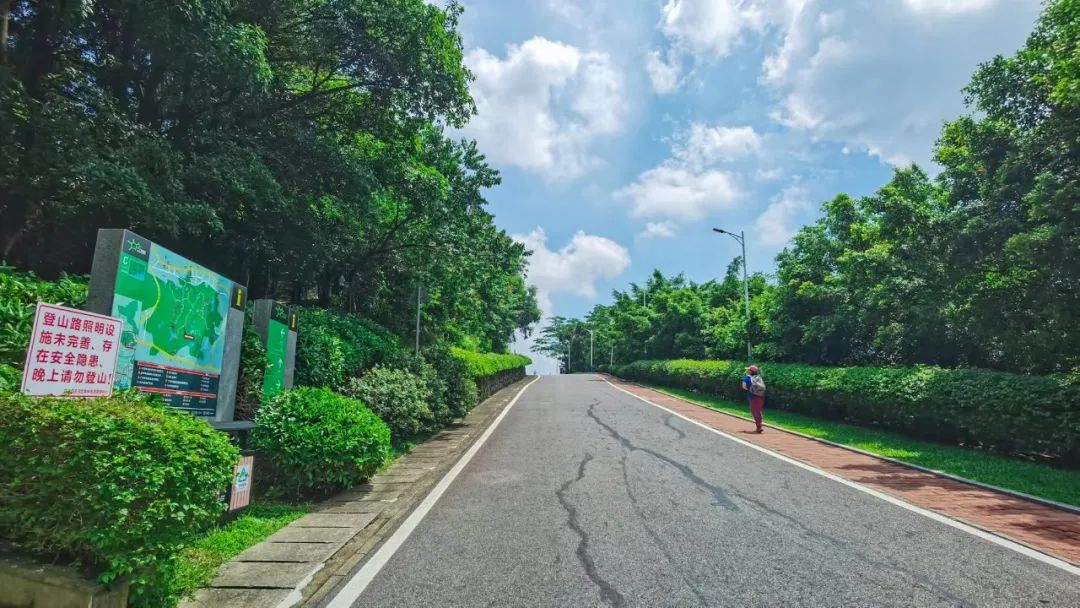 火炉山徒步登山路线图解,徒步中山铁炉山