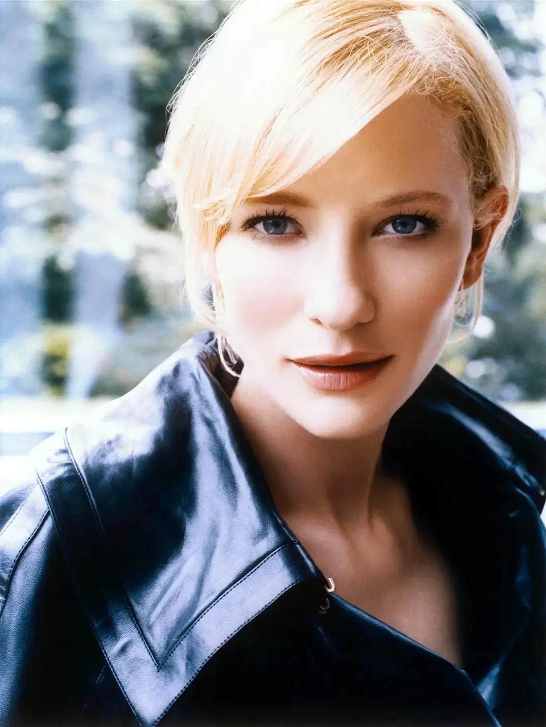 澳大利亚名模写真图片,凯特布兰切特写真红色