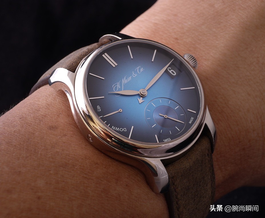 百达翡丽入门级万年历,百达翡丽入门款万年历