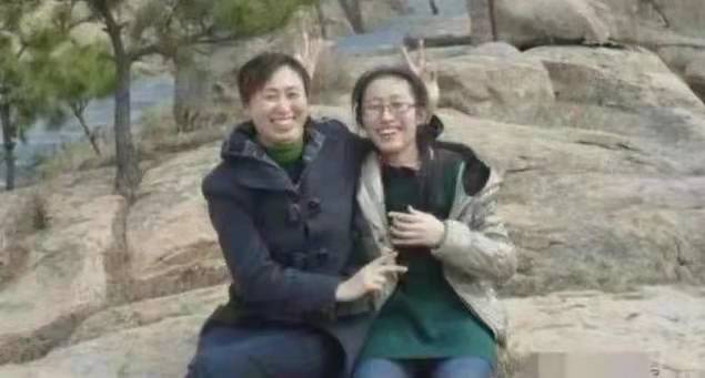 阿姨,血馄饨好吃吗?躲门后存活的刘鑫曾如此嚣张她值得被原谅吗