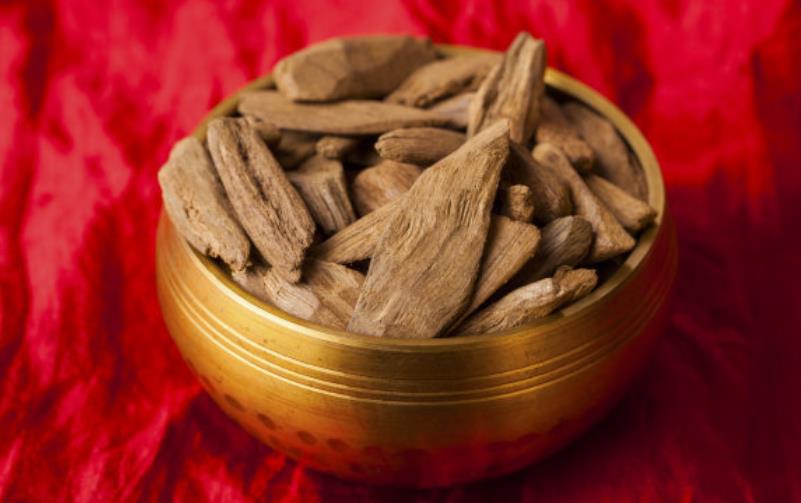 中国最大的龙床,20亿的沉香木龙床图片