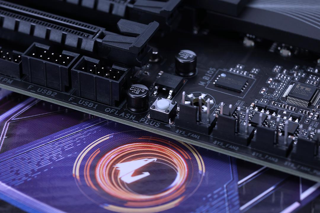 b790高端和z790丐版主板怎么选,技嘉z790m小雕主板支持ddr4吗