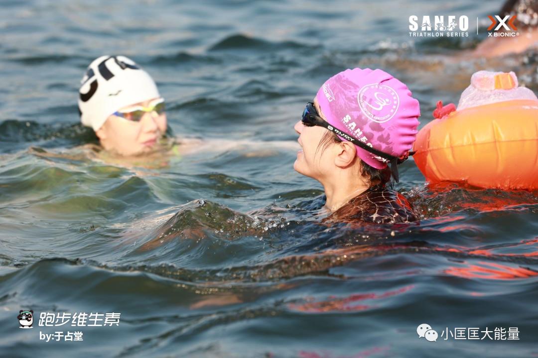 时隔四年，那个“不敢下水的姑娘”，金海湖首铁第四名站台