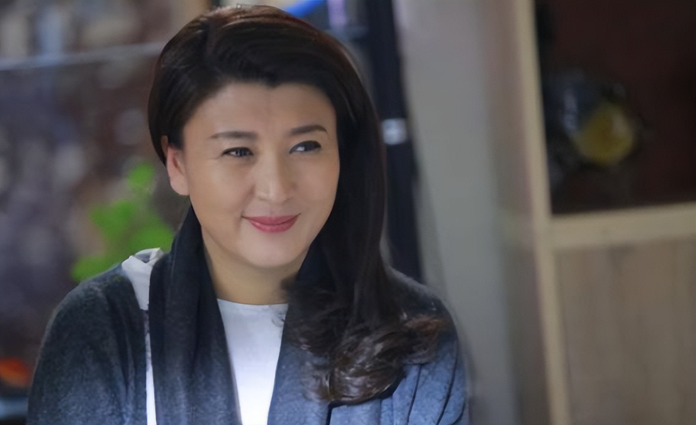 赵本山做错了什么,赵本山跟闫学晶有什么事吗