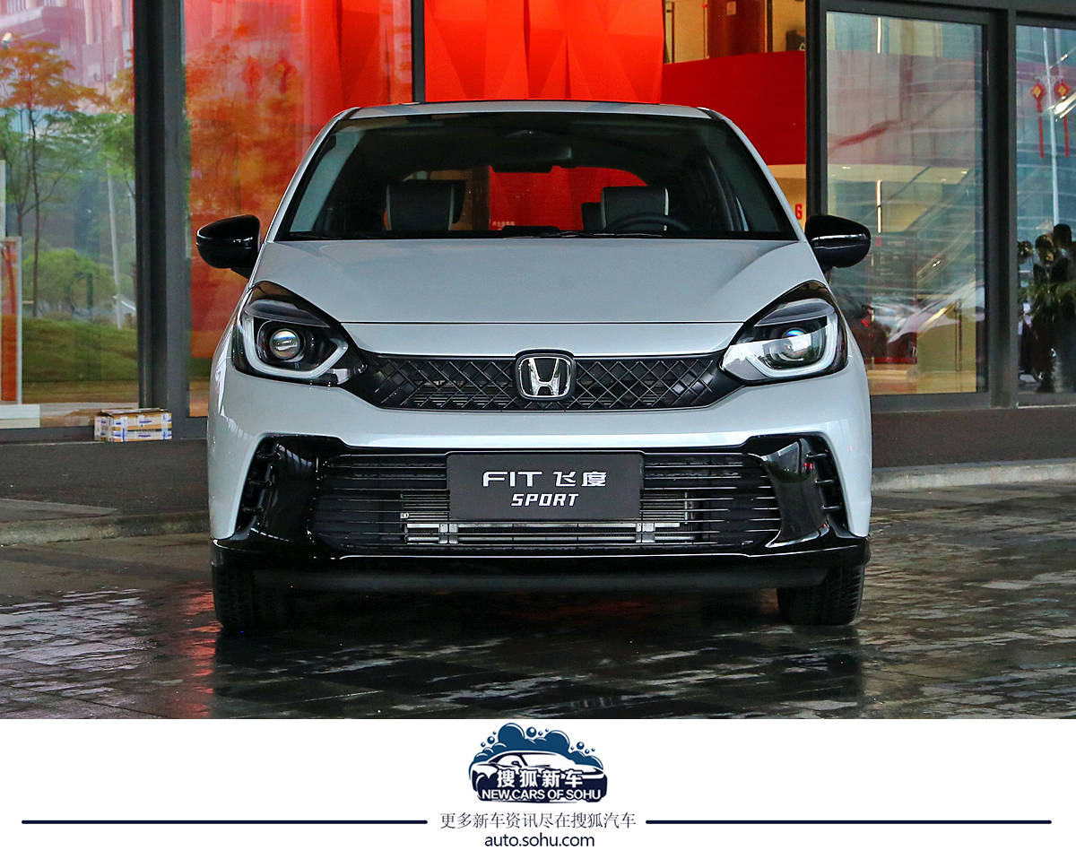 燃油车小车车,高性能燃油车的倔强试驾体验