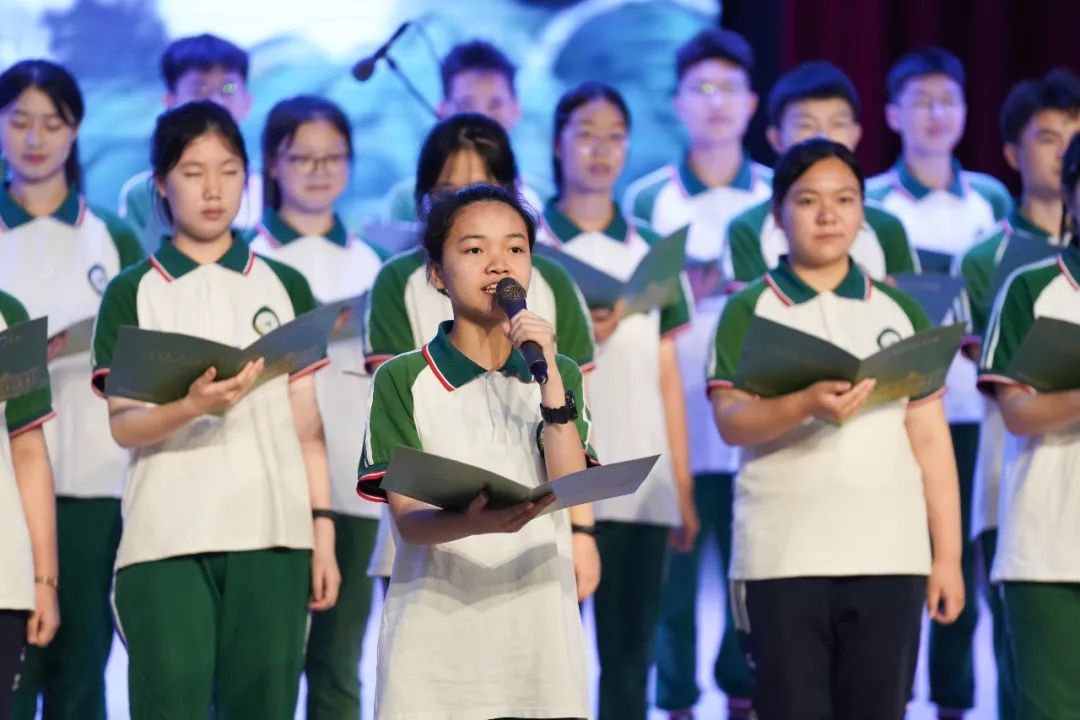 重庆市江北中学毕业典礼|情系江中青云万里