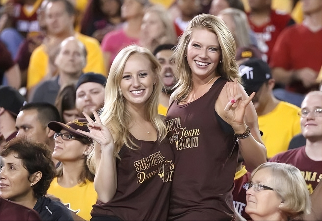 为何美国黑人球星钟爱白人女性？