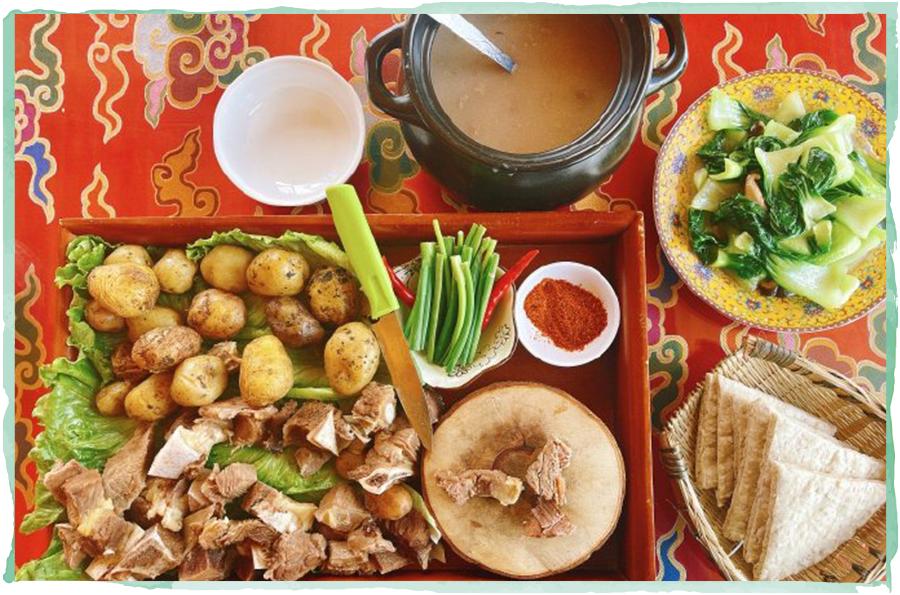 史上最苦亲子游，最惨时三人分一碗泡面！我为什么还要带年糕来？