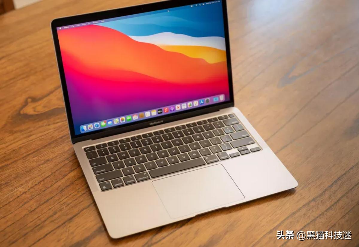为什么用惯了windows用不惯macos,macos系统和windows完全一样