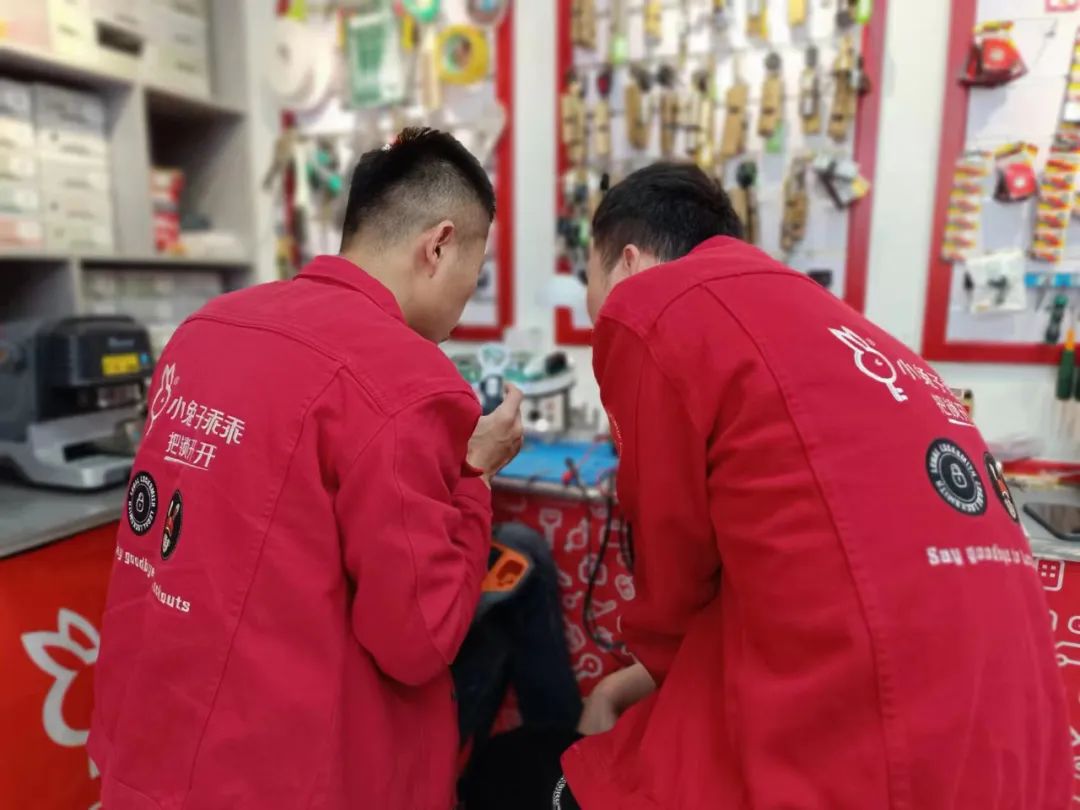 专访张清水：4年连开12家门店，普通锁匠如何借鉴他的逆袭之路？