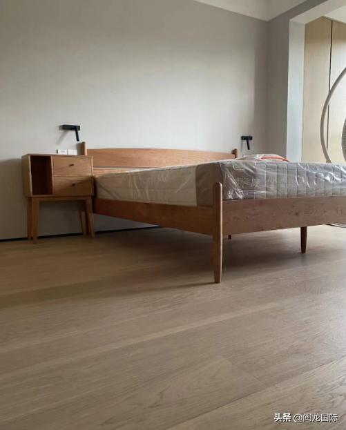 奶油原木风地板颜色,原木奶油风木地板怎么选