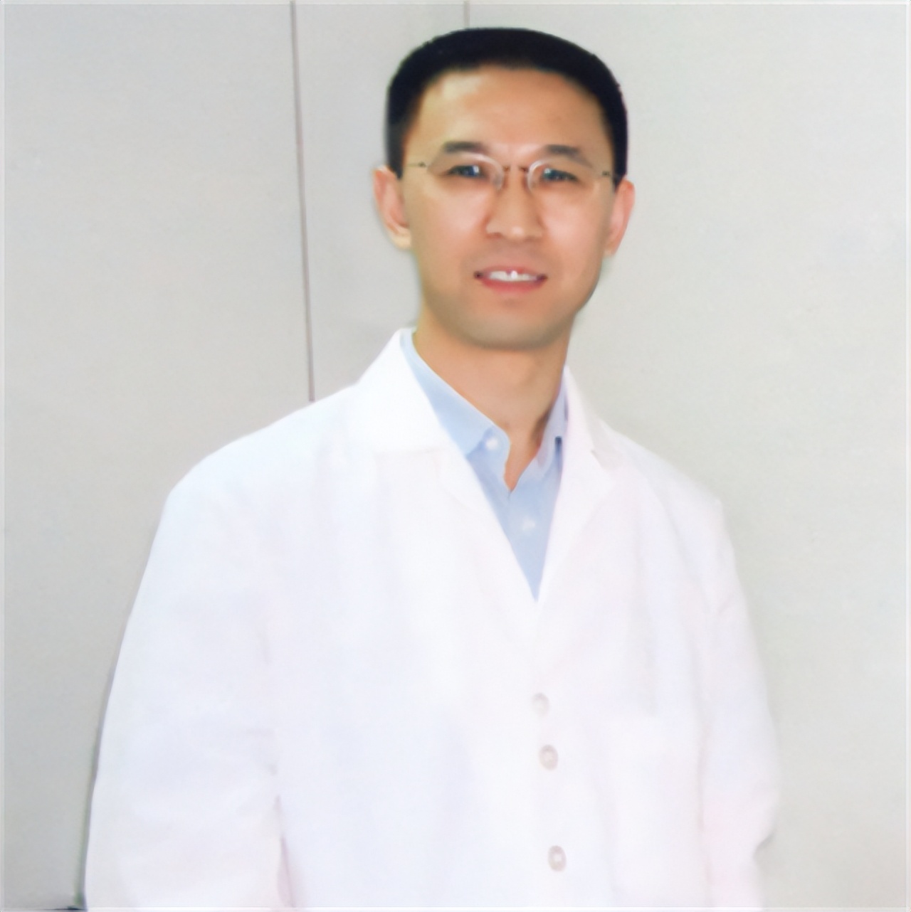 央视主持人海霞有几个儿女,央视主持人海霞大学演讲