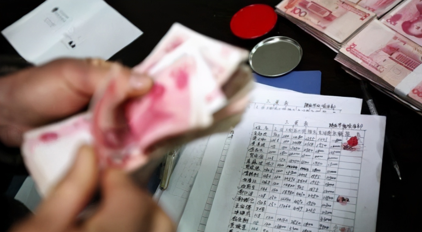 职工养老保险交满10年有什么好处,补交养老保险有什么好处和弊端