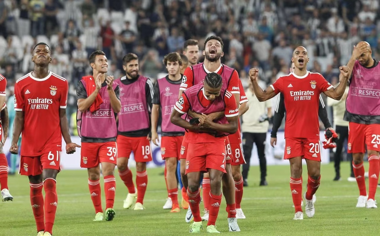 尤文图斯不敌本菲卡视频,足坛最长不败纪录本菲卡