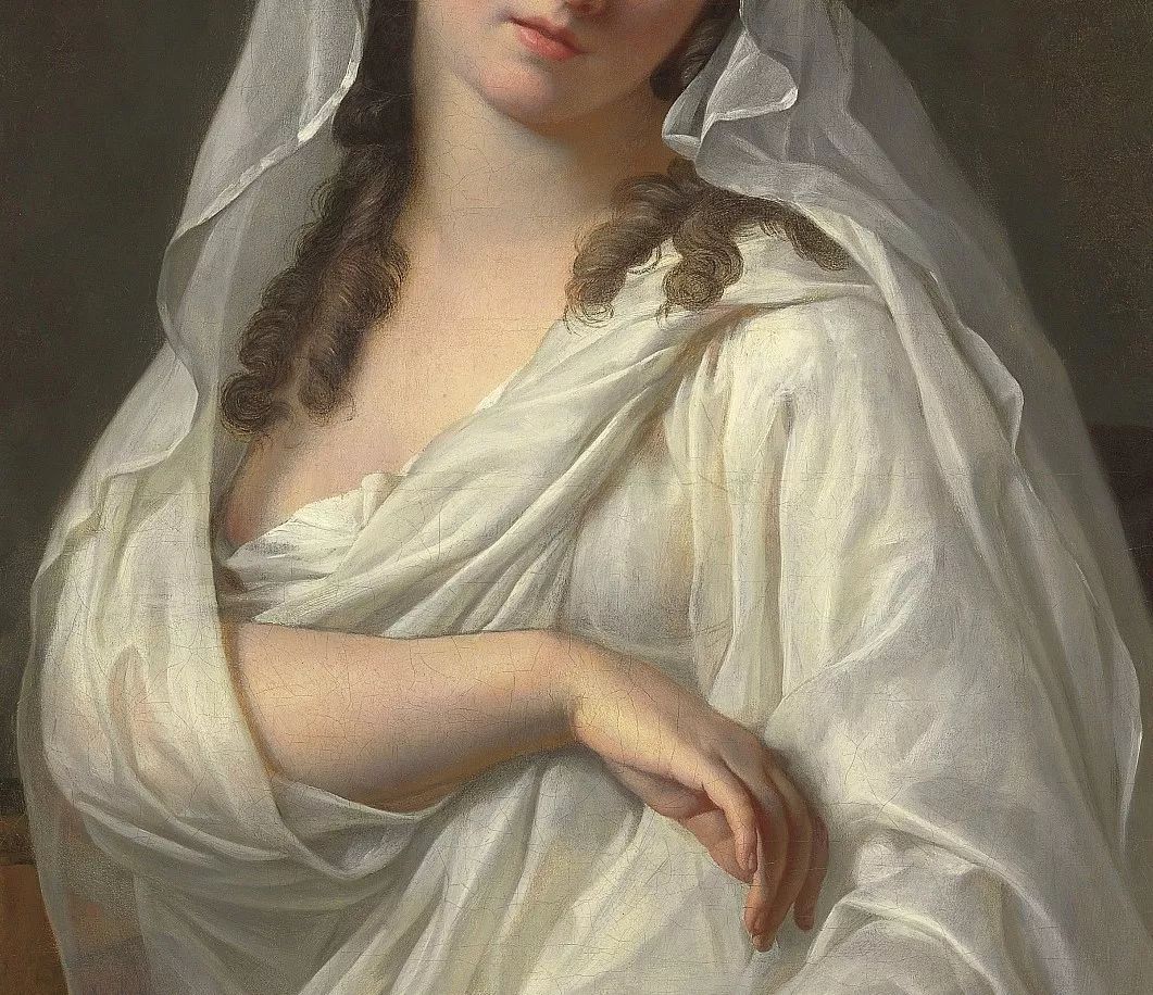 面纱掩盖着的是一个少女的贞洁，也是整个帝国的命运