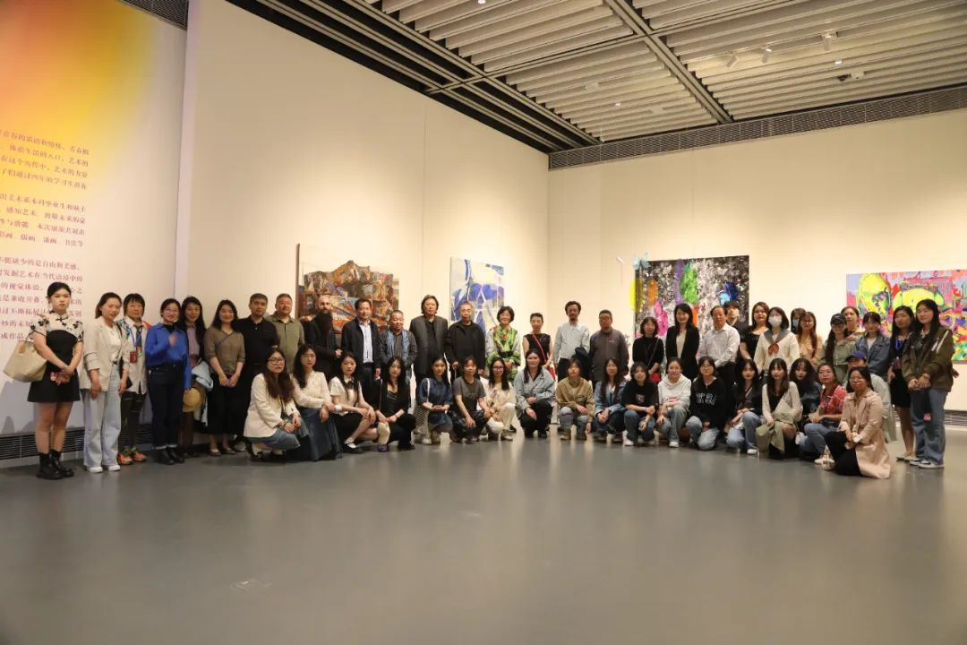 震撼现场|2023“炫·青春”南通大学艺术学院毕业展演绽放通城