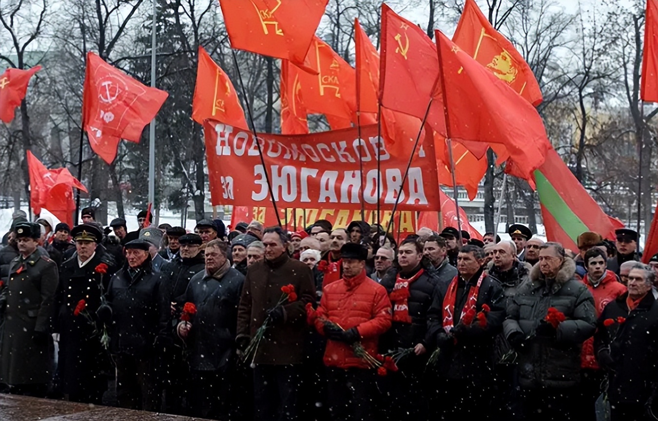 久加诺夫：叶利钦忌惮的对手，竞选俄国总统常年老二，很赞赏中国