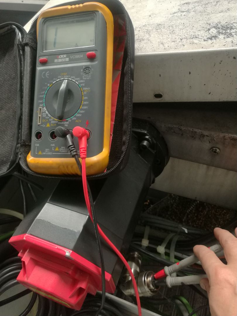 发那科ysv0438逆变器电流异常报警,fanuc逆变器控制电压低怎么弄