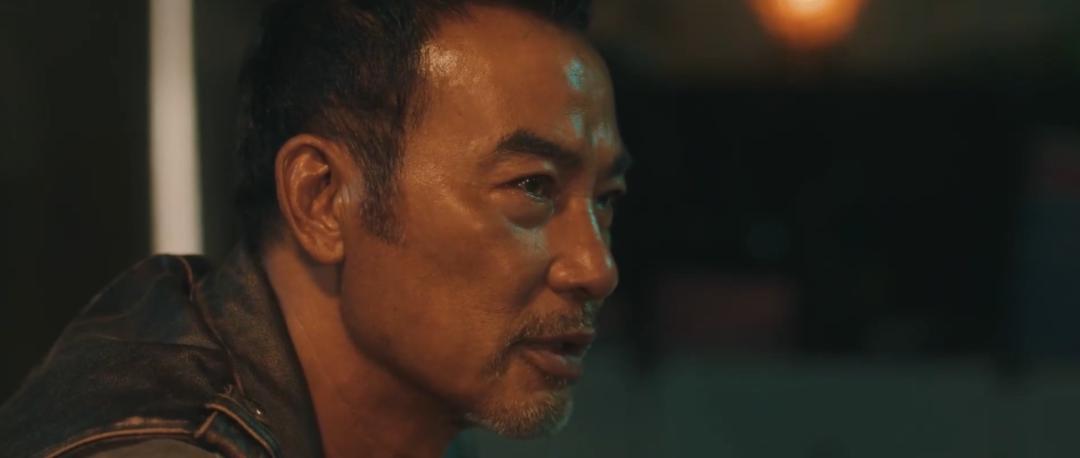 53岁扮少年，41岁装清纯少女，2022最烂10部电影，一部比一部辣眼