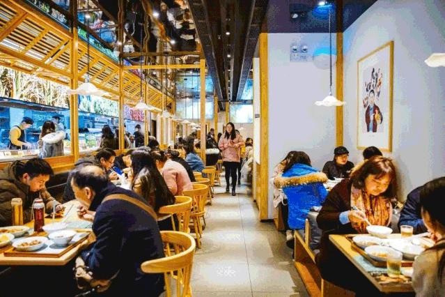 两千块吃日料够吗,在日料店吃到爽是什么体验