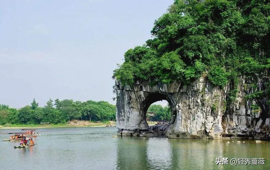 桂林象鼻山中的象鼻岩在哪,桂林象鼻山还有什么山