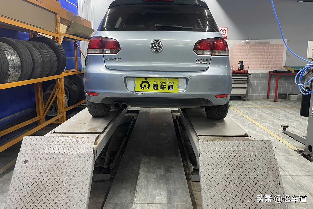 400万急售二手高尔夫,高尔夫二手车三万左右手动挡