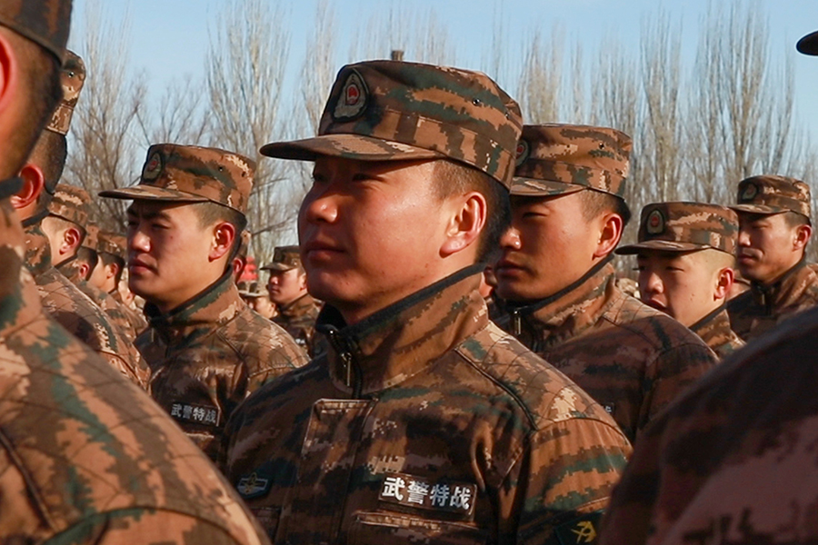 冬季大练兵负重前行,持续掀起新一轮练兵备战热潮