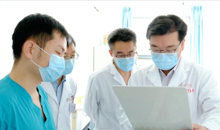 50岁大爷查不出五脏六腑,50岁大爷去体检找不到器官