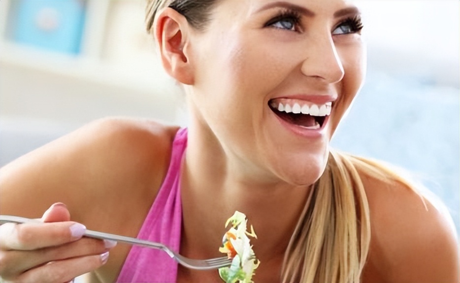 这6种水果女人要少吃,女性不想成黄脸婆常吃3种蔬菜