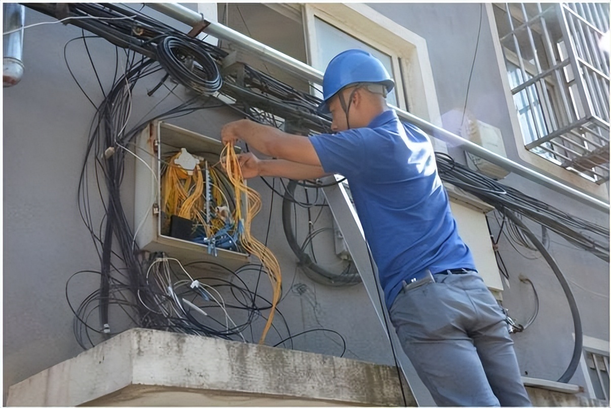 移动联通电信宽带哪个资费最便宜,移动联通电信宽带有免费的吗