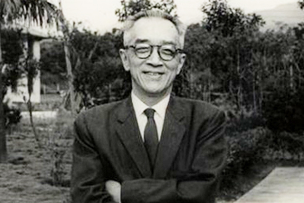 民国时期那些文人，如何评价毛主席的诗词？鲁迅：颇有山大王气质