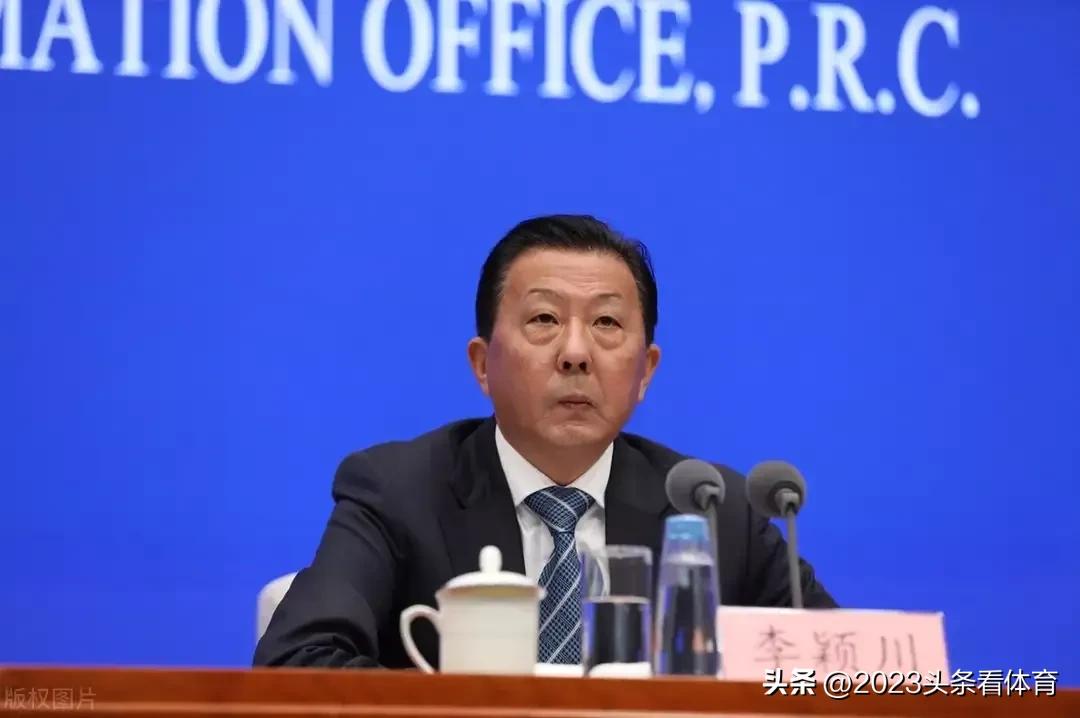 众望所归！高洪波有望出任足协主席，国字号一肩挑，孙雯负责外事