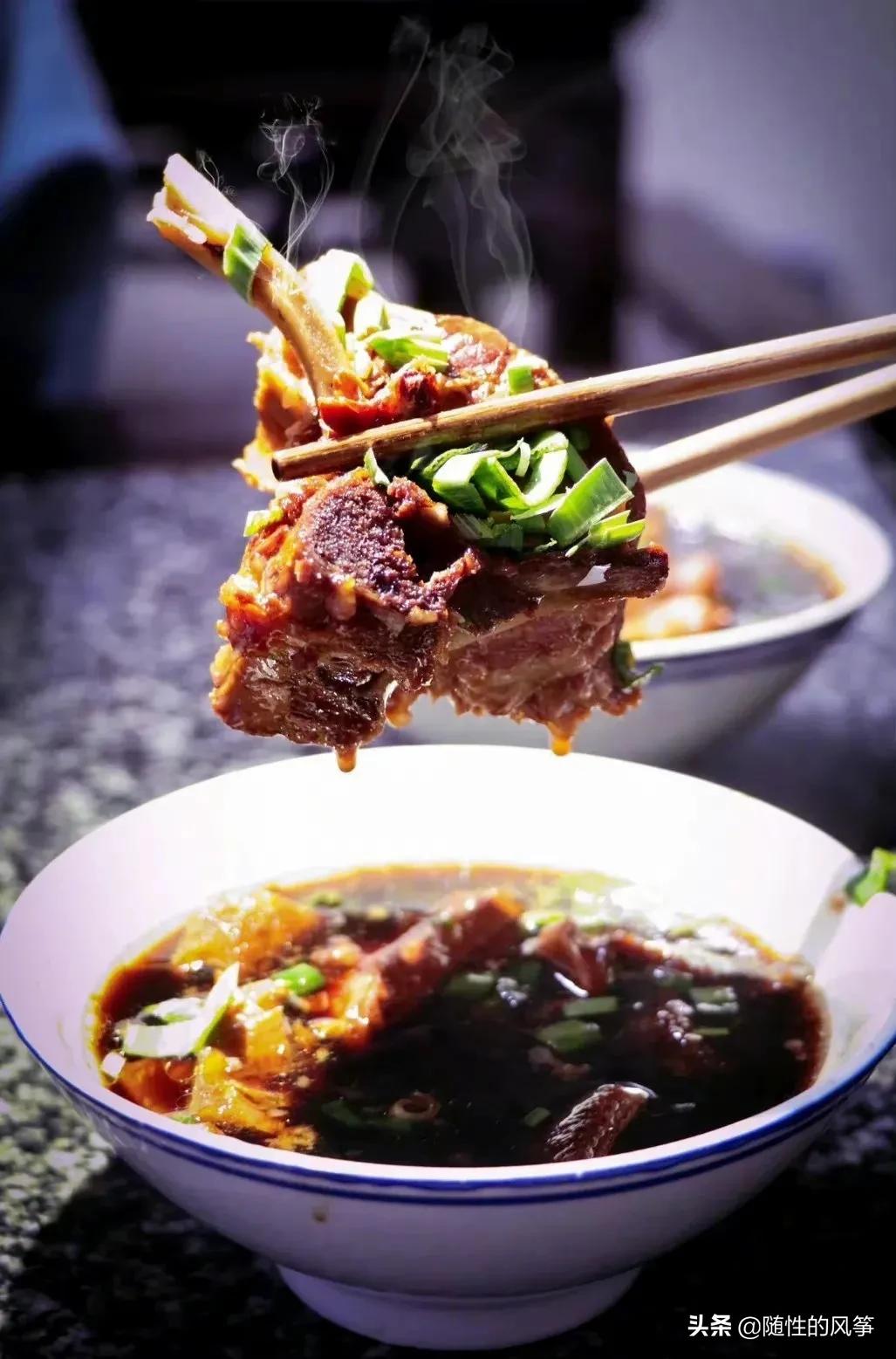 哪一种羊肉比较好吃呢,哪的羊肉最好而且不膻