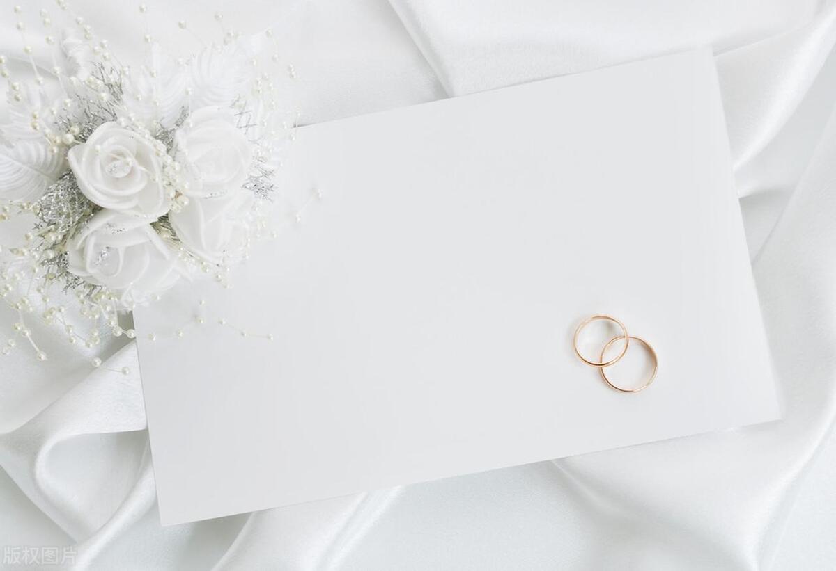 戒指的戴法和意义十个手指左右,戒指的戴法和意义十个手指实心