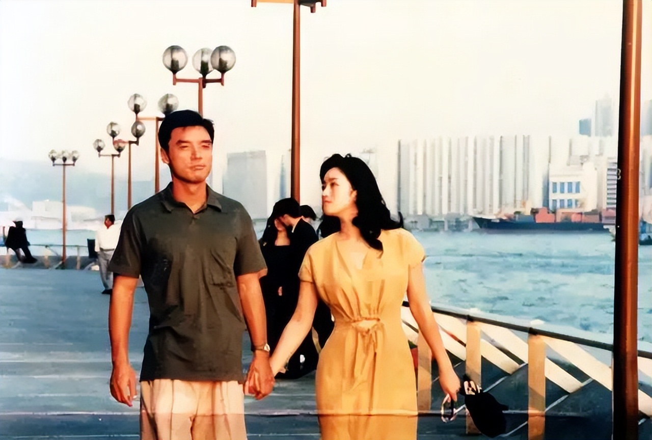 1994年关之琳与巩俐,利智关之琳林青霞梅艳芳走红毯