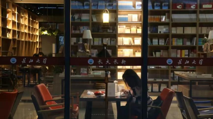 湖北省2023年分数线,高考分数线预测汇总湖北省