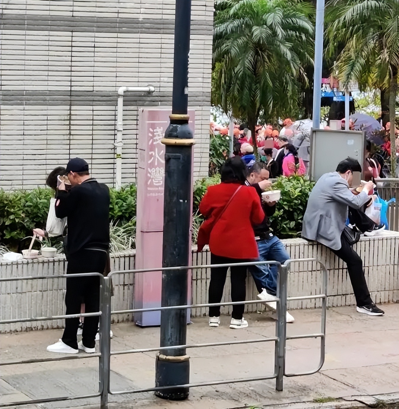 去香港旅游费用划算不划算,2019年去香港旅游的人还多吗