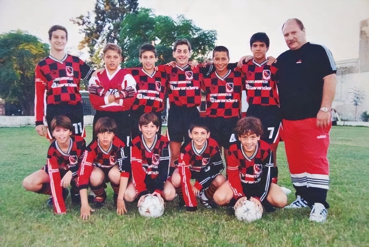 阿根廷梅西获最佳球员,阿根廷梅西十大过人