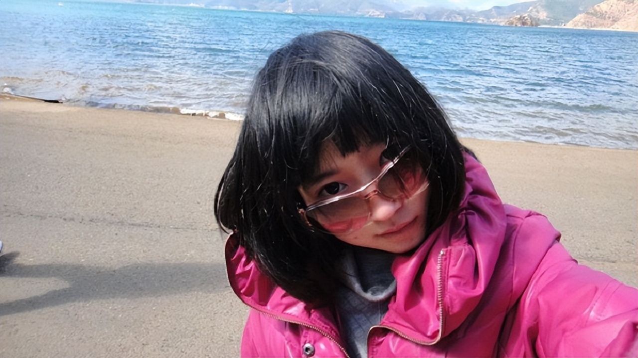 山东女孩才貌双全，一本大学毕业，为何选择出家当尼姑？