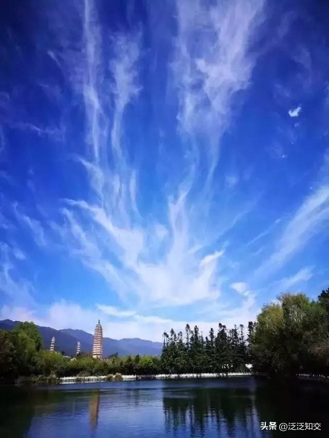 闲看“风花雪月”扰你心，坐听“雪月风花”诉断情