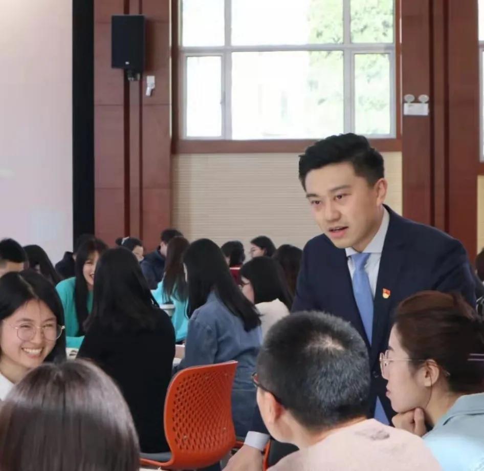 大工学子勇夺特等奖视频,大工获奖名单