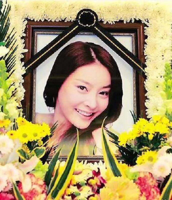 悲惨事件：韩国娱乐圈女明星不堪忍受陪酒陪睡被网爆，已多人自杀