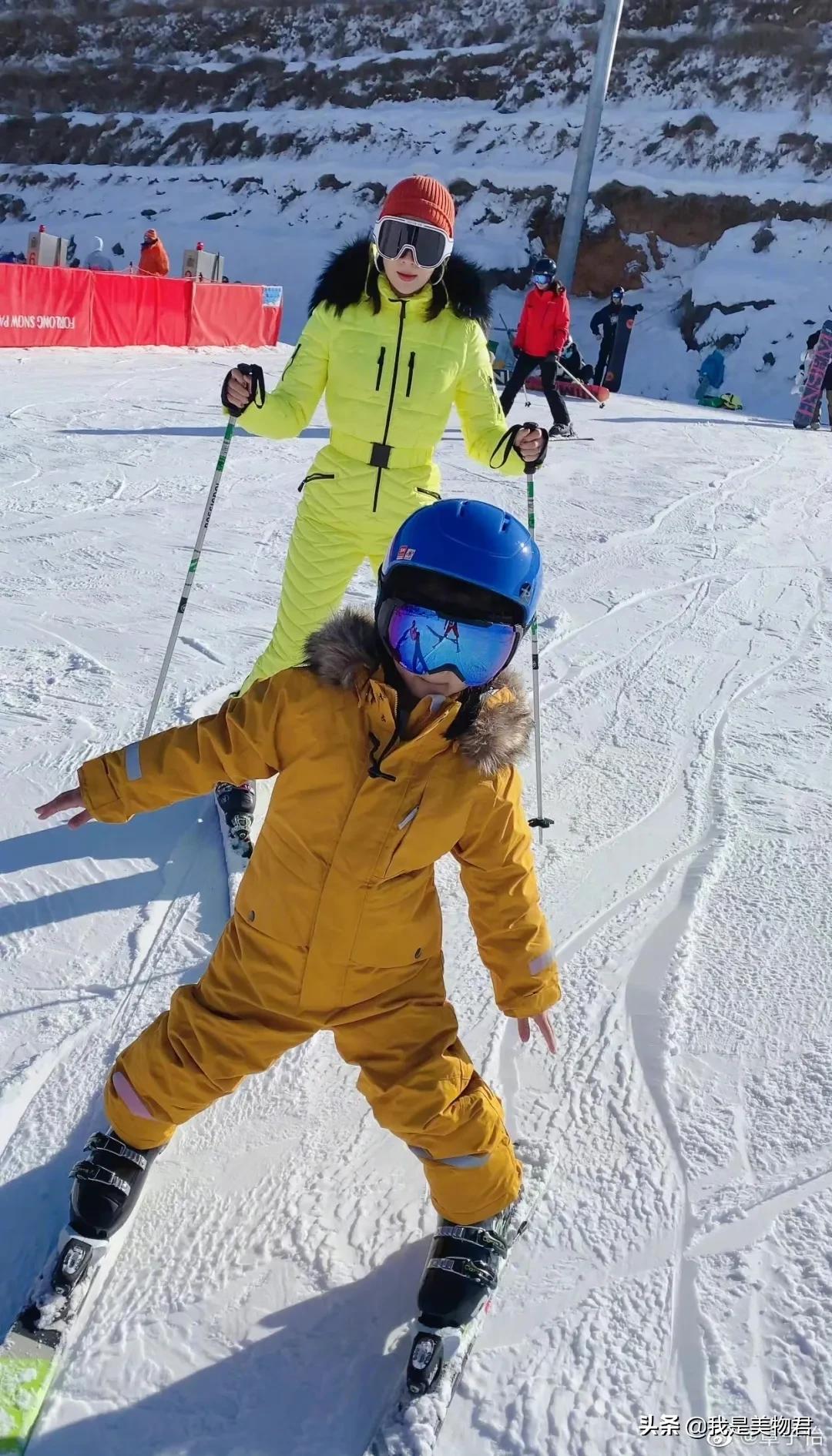 雪场高端穿搭,滑雪穿搭滑雪服